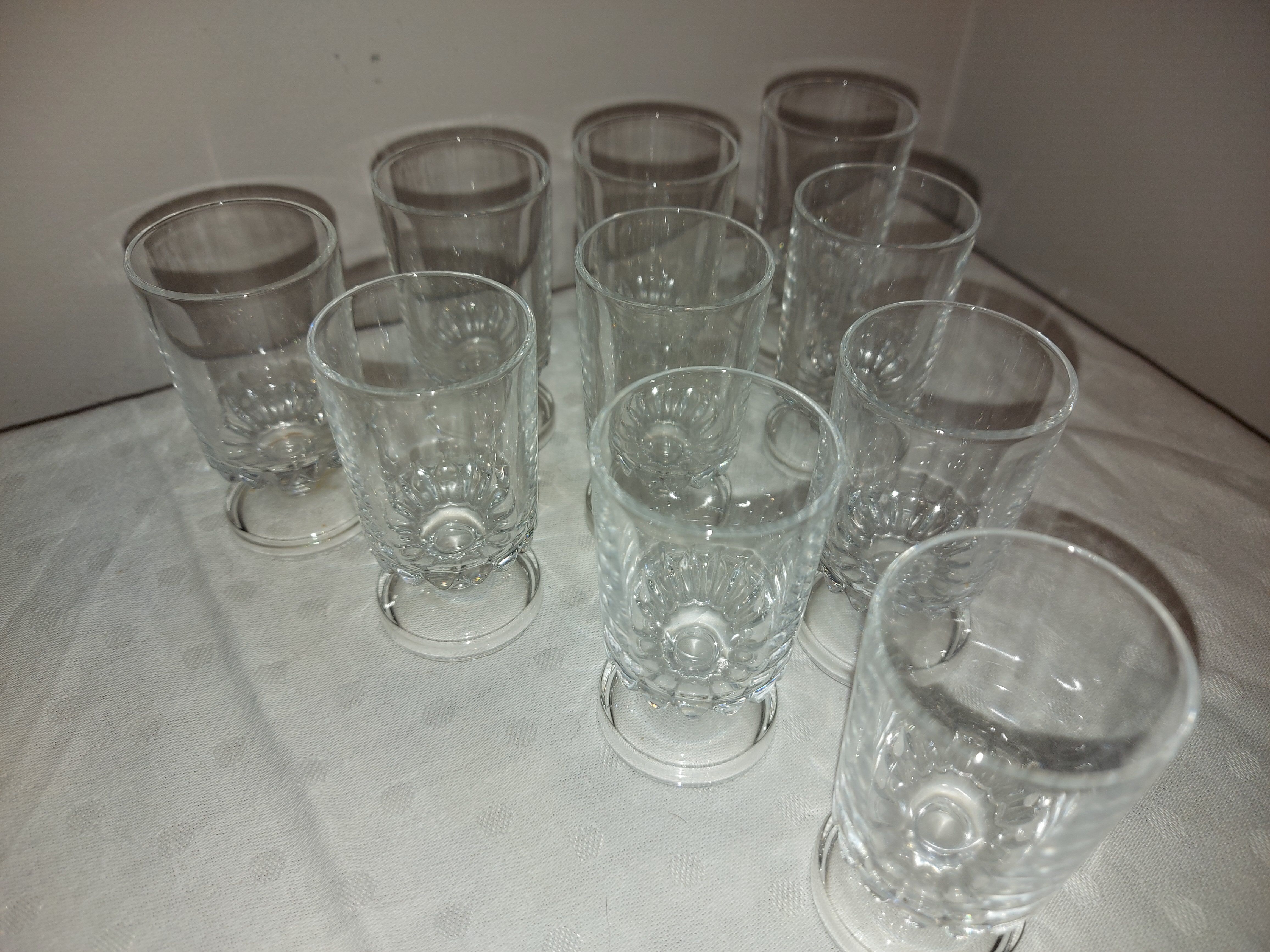 10 crystal liqueur glasses