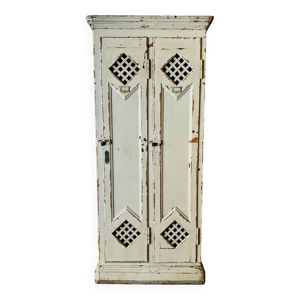 Ancien vestiaire en pin