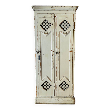 Ancien vestiaire en pin laqué d'usine français du début du 20ème siècle.