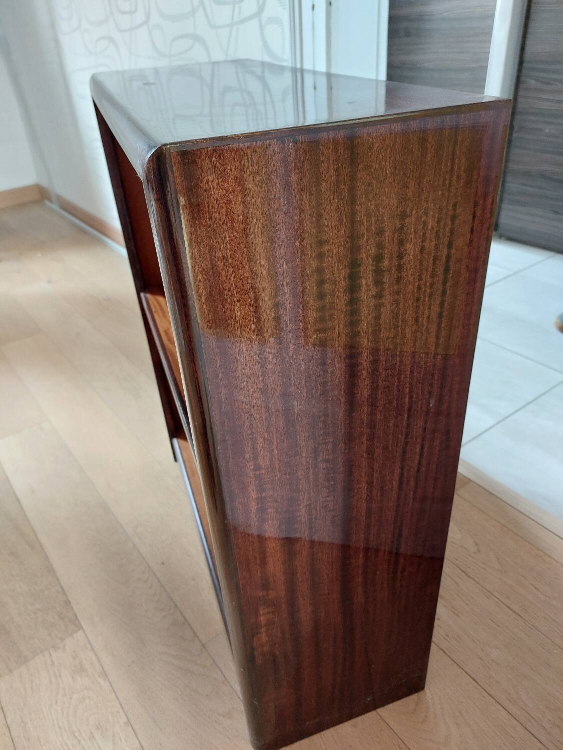 Small mahogany shelf