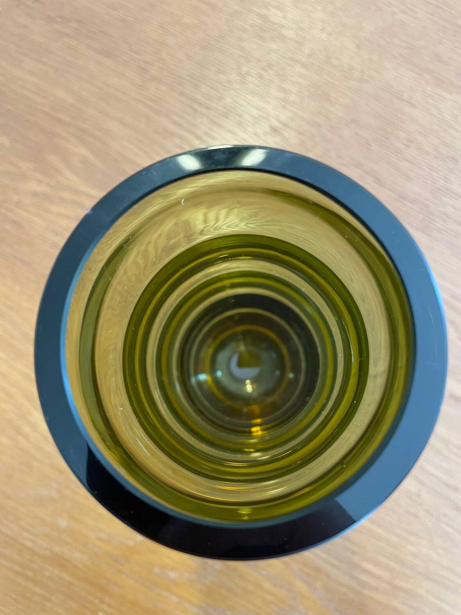 Vase rouleau Jachmann