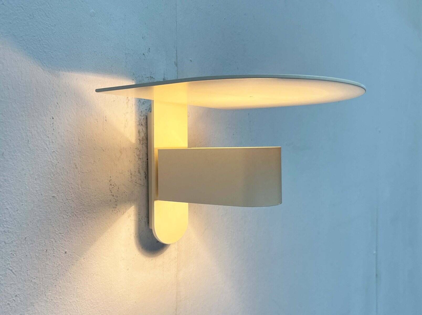 Mid-Century Modern Danish Minimalist Model 3020 Kasket Wall Lamp by Jørgen Klinkby for Lyskaer, 1960s