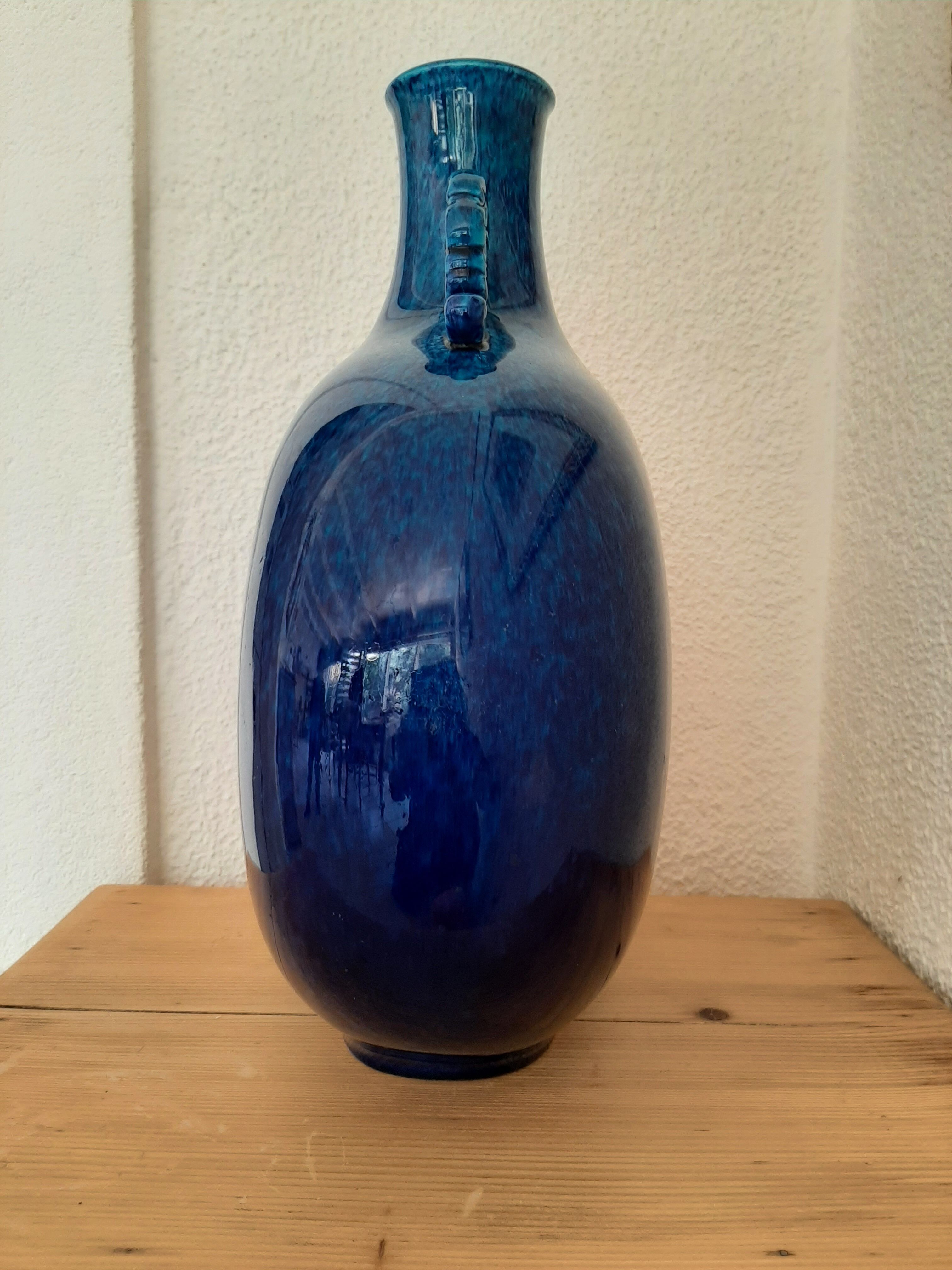 Paul Miletus blue vase