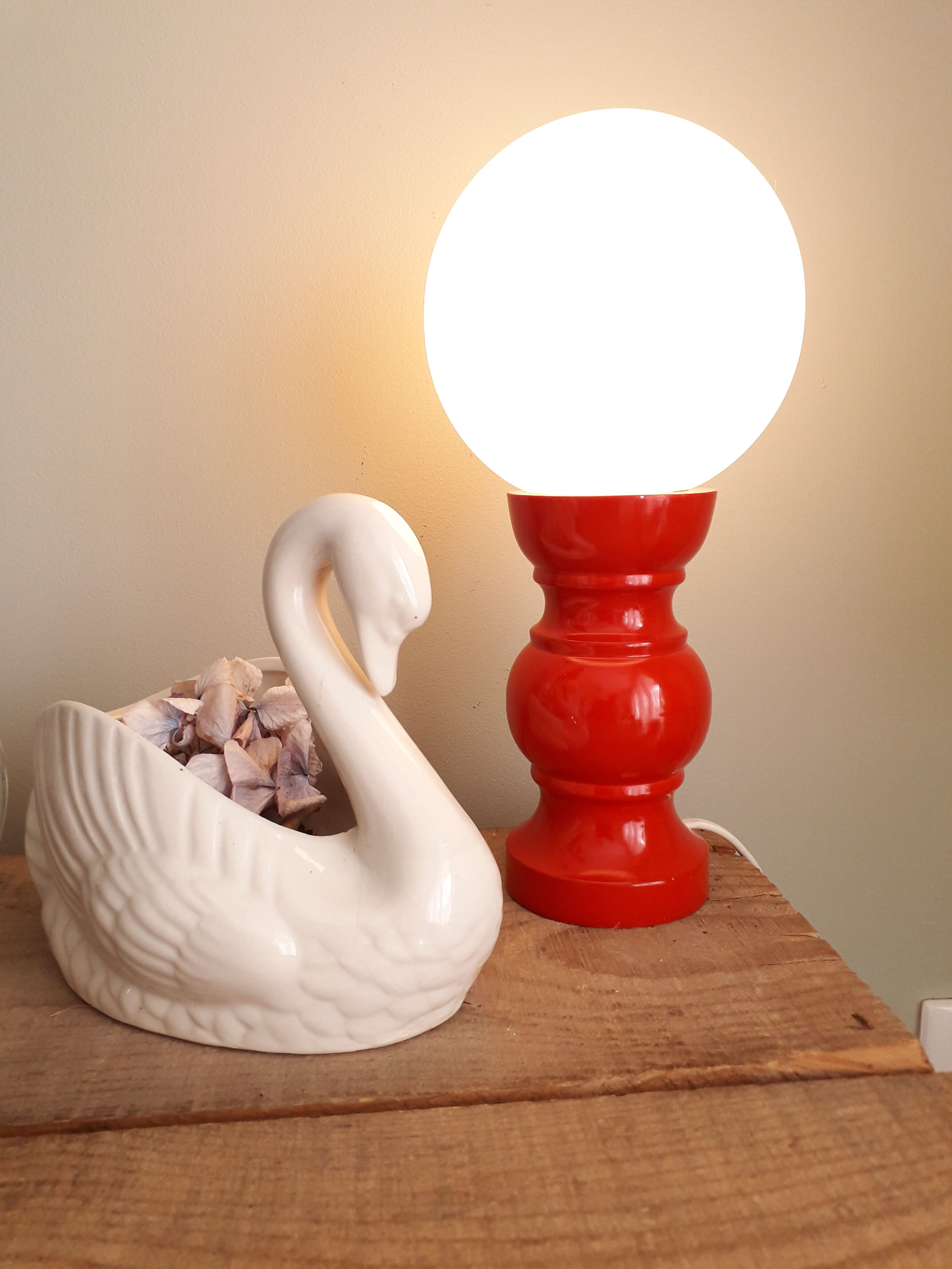 Lampe globe opaline