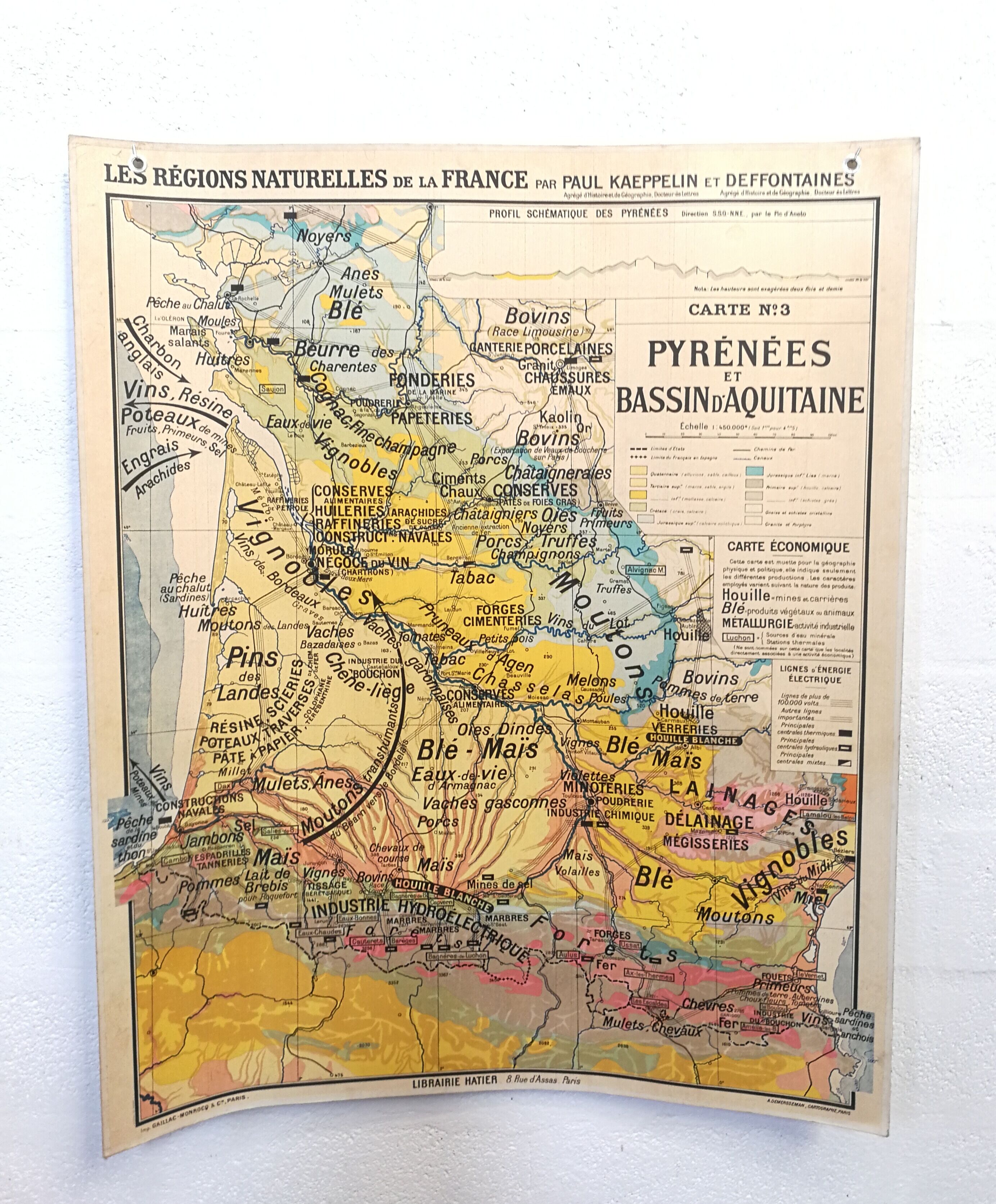 School n ° 3 Pyrénées and Aquitaine basin map