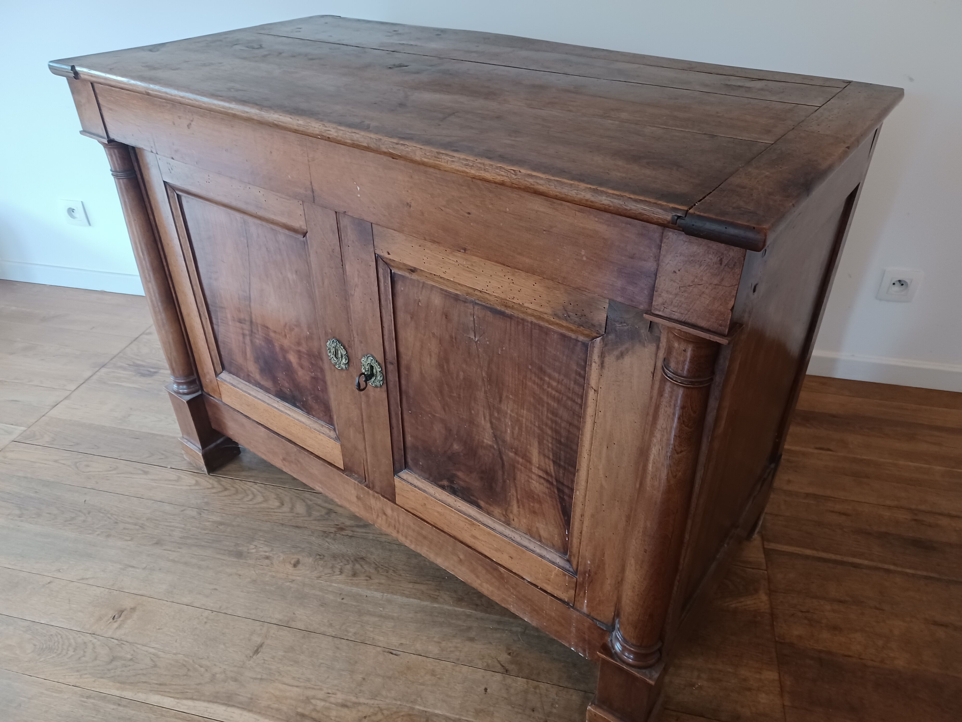 2 doors sideboard, Empire