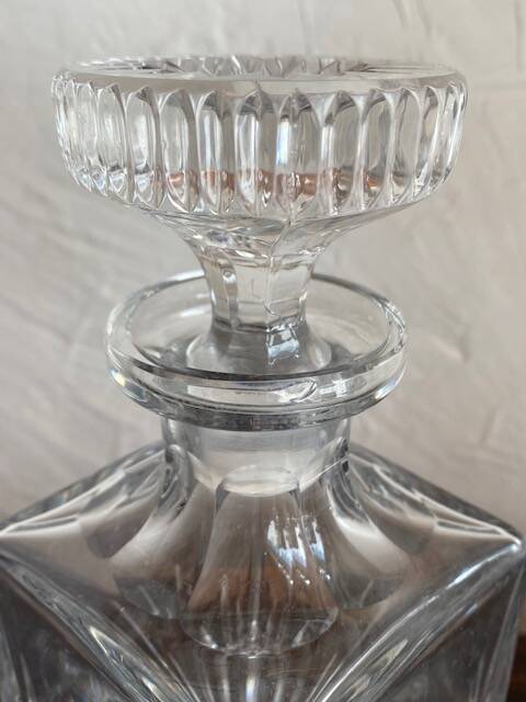 VINTAGE CRYSTAL WHISKEY CARAFE