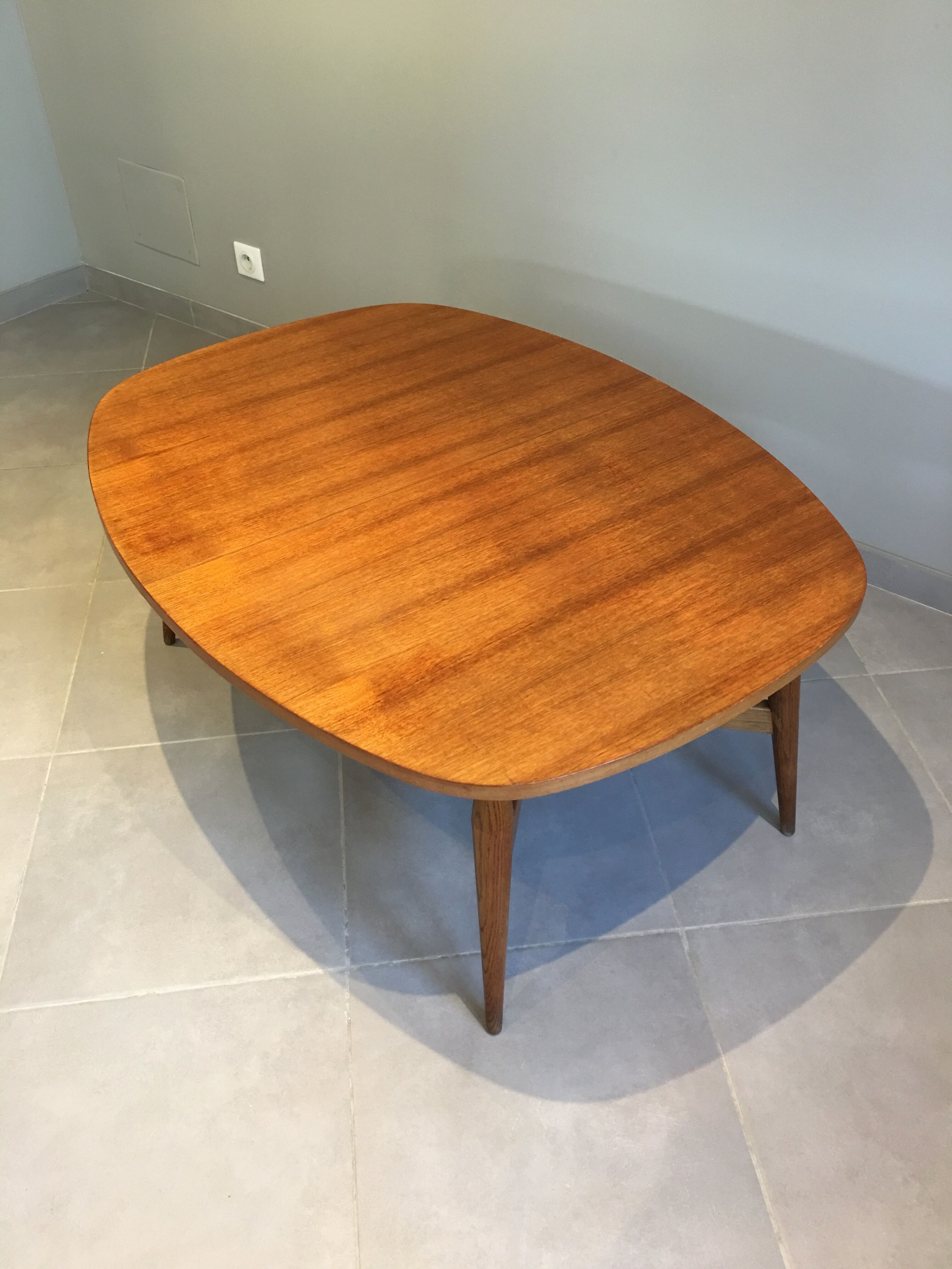 Lift coffee table Smørrebrød