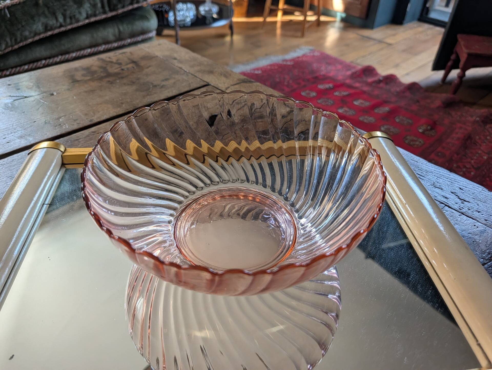 Saladier Arcoroc Rosaline rose – années 70
