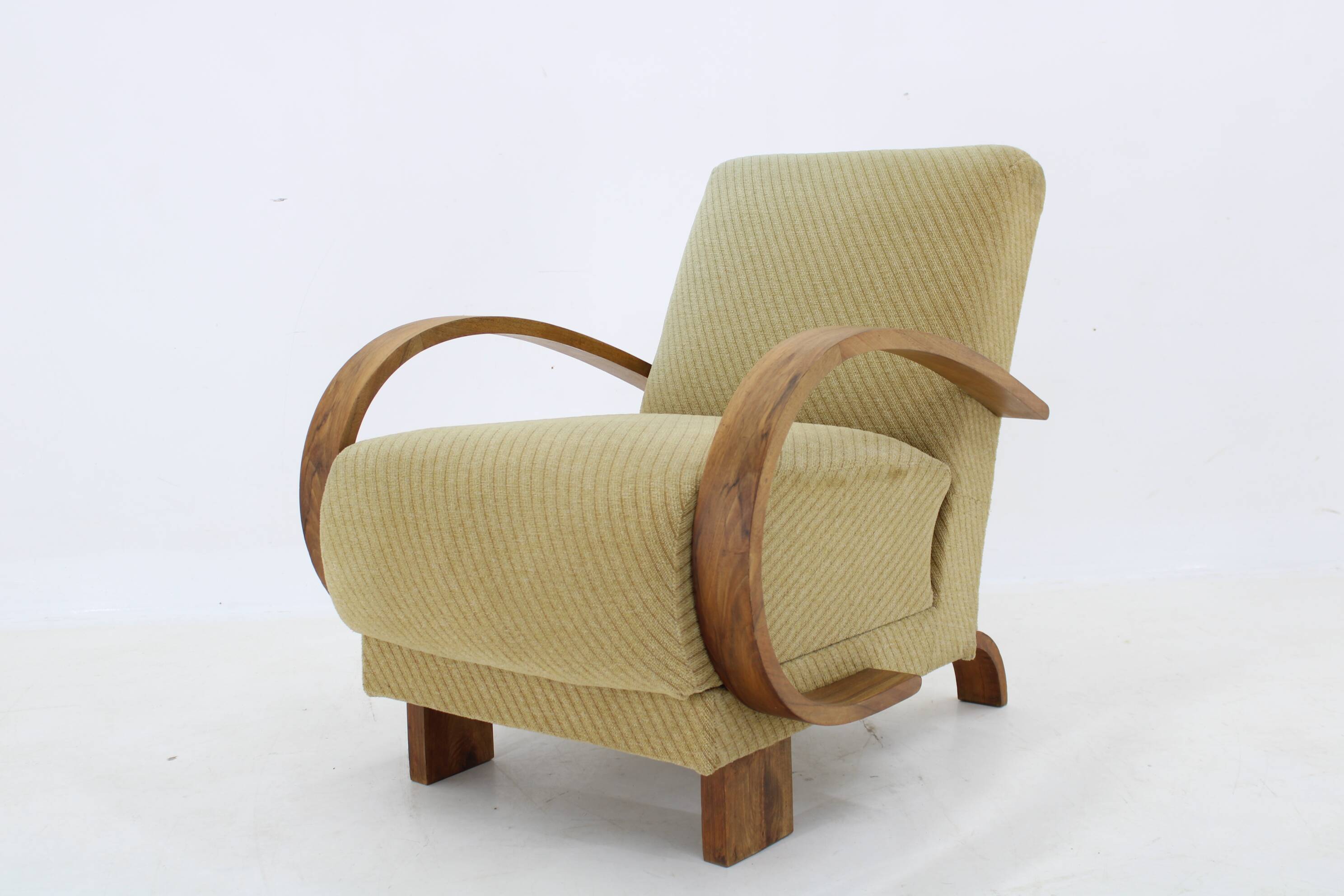 1930s Art Deco Armchair, Czechoslovakia