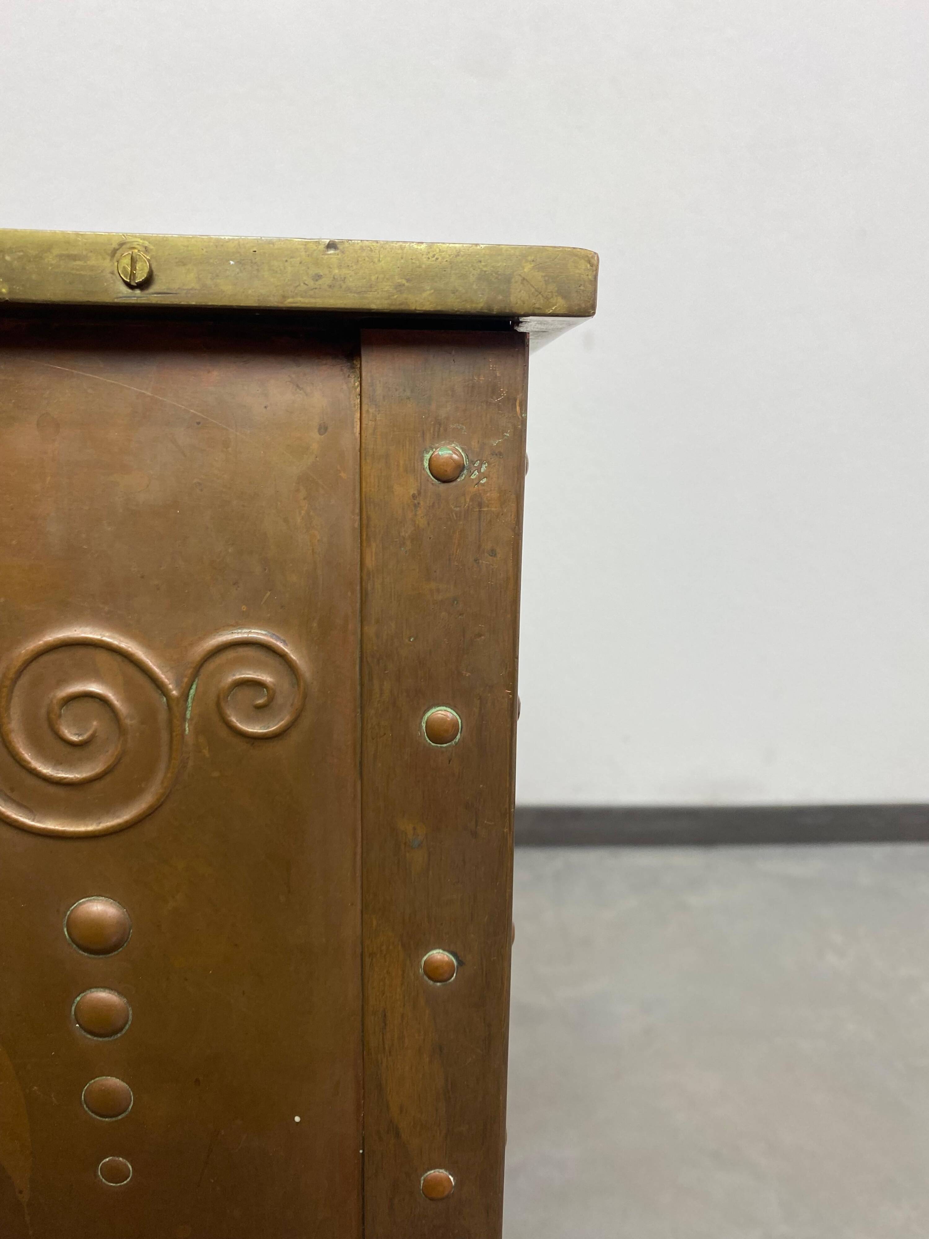 Jugendstil umbrella stand attributed to Otto Prutscher - Wiener Werkstätte