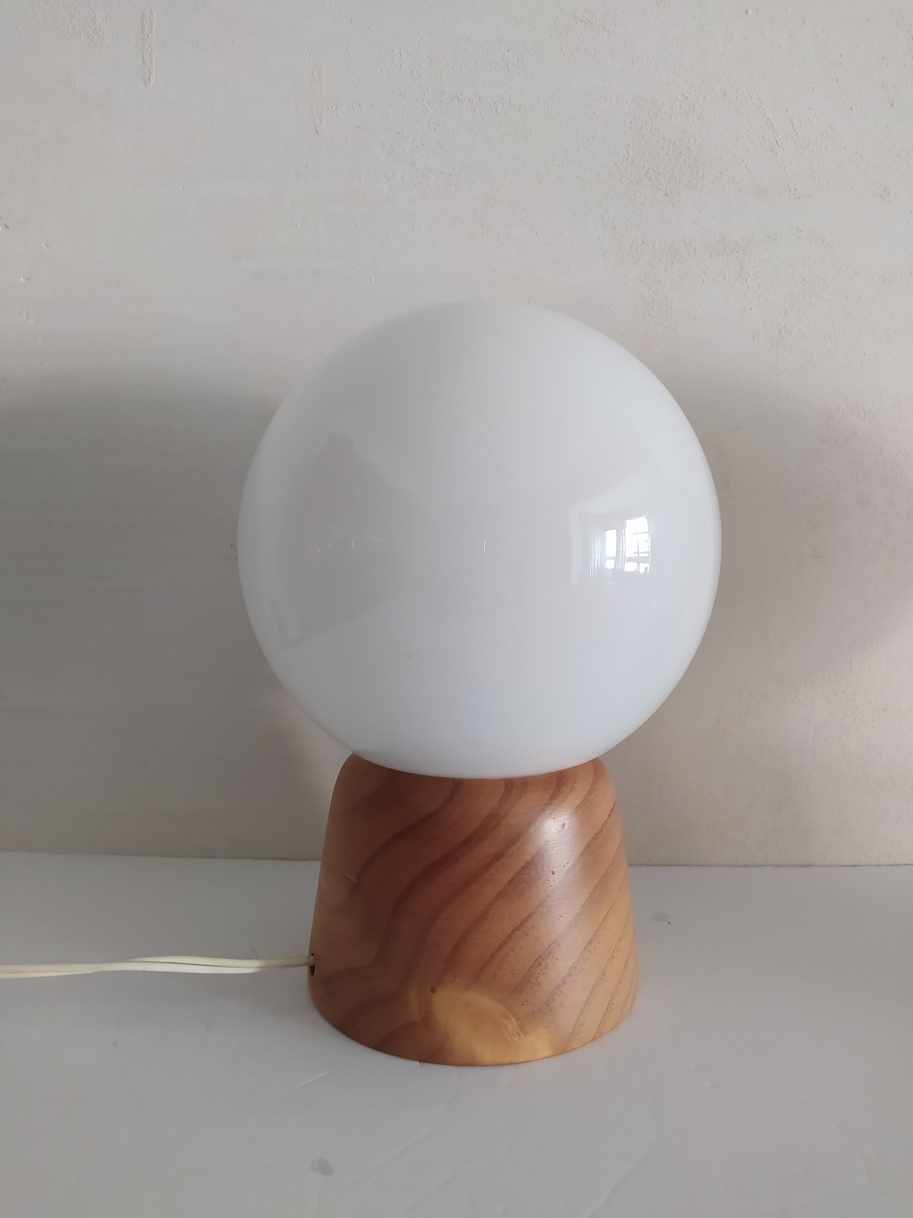 Pair of vintage bedside lamps