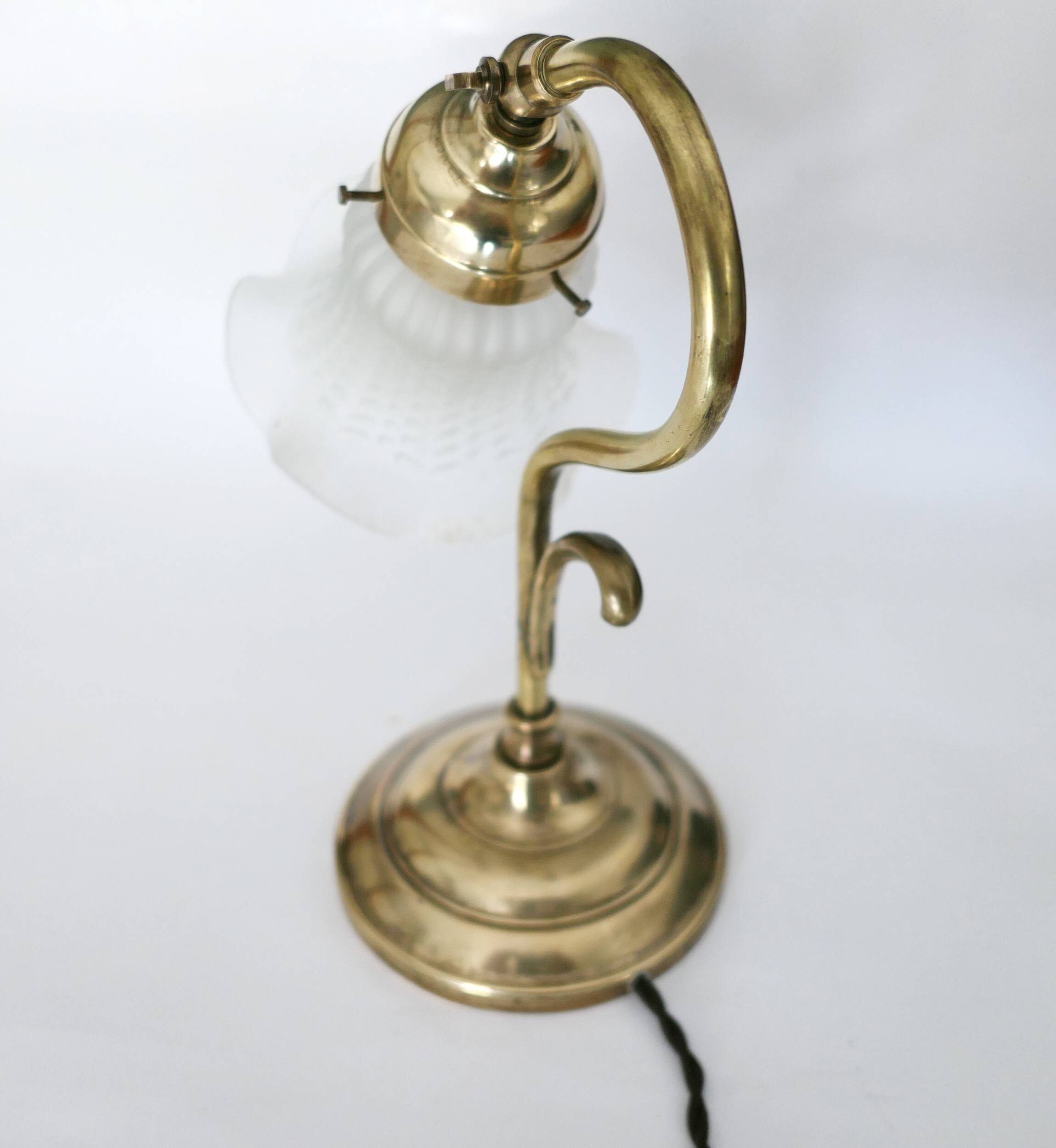"swan neck" lamp in bronze and brass from 1900