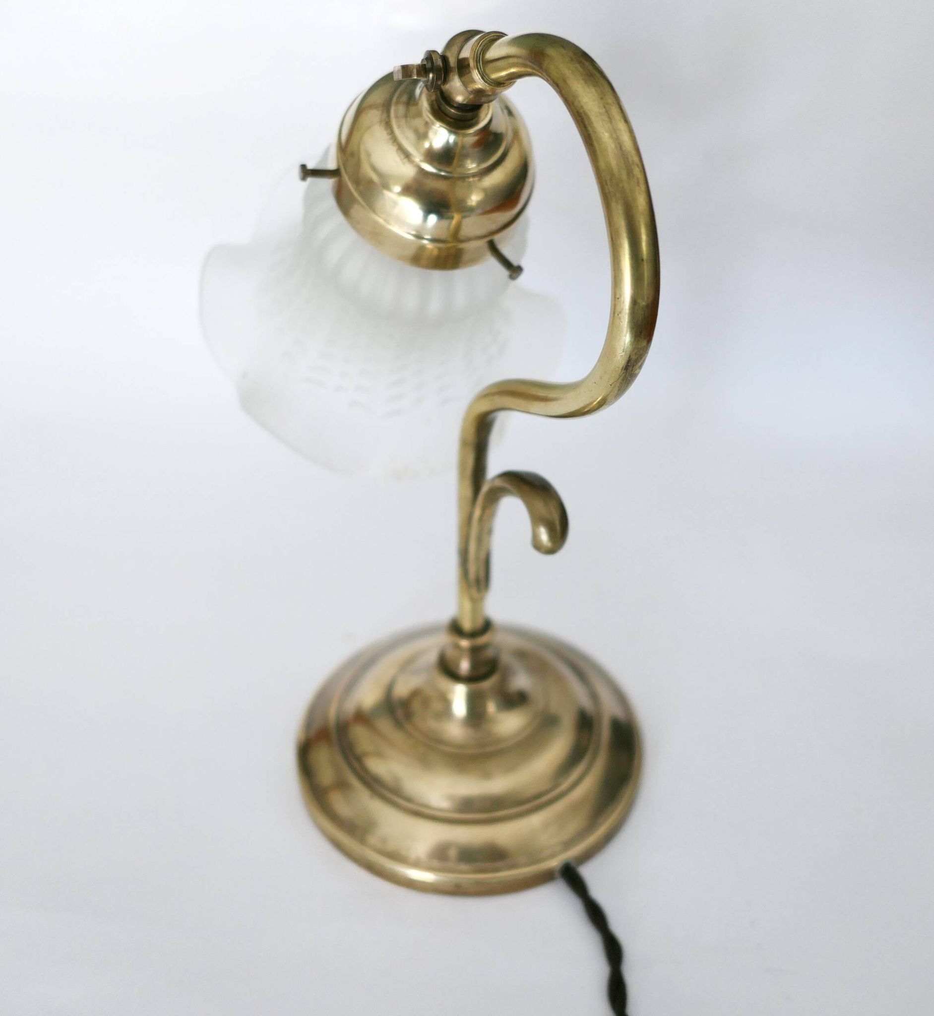 "swan neck" lamp in bronze and brass from 1900