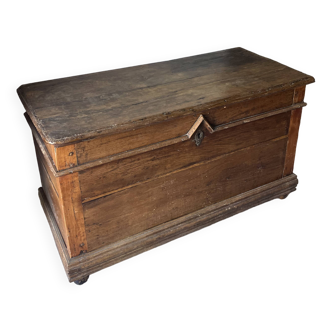 Grand Coffre / malle ancien 18e siècle bois massif / vintage brocante