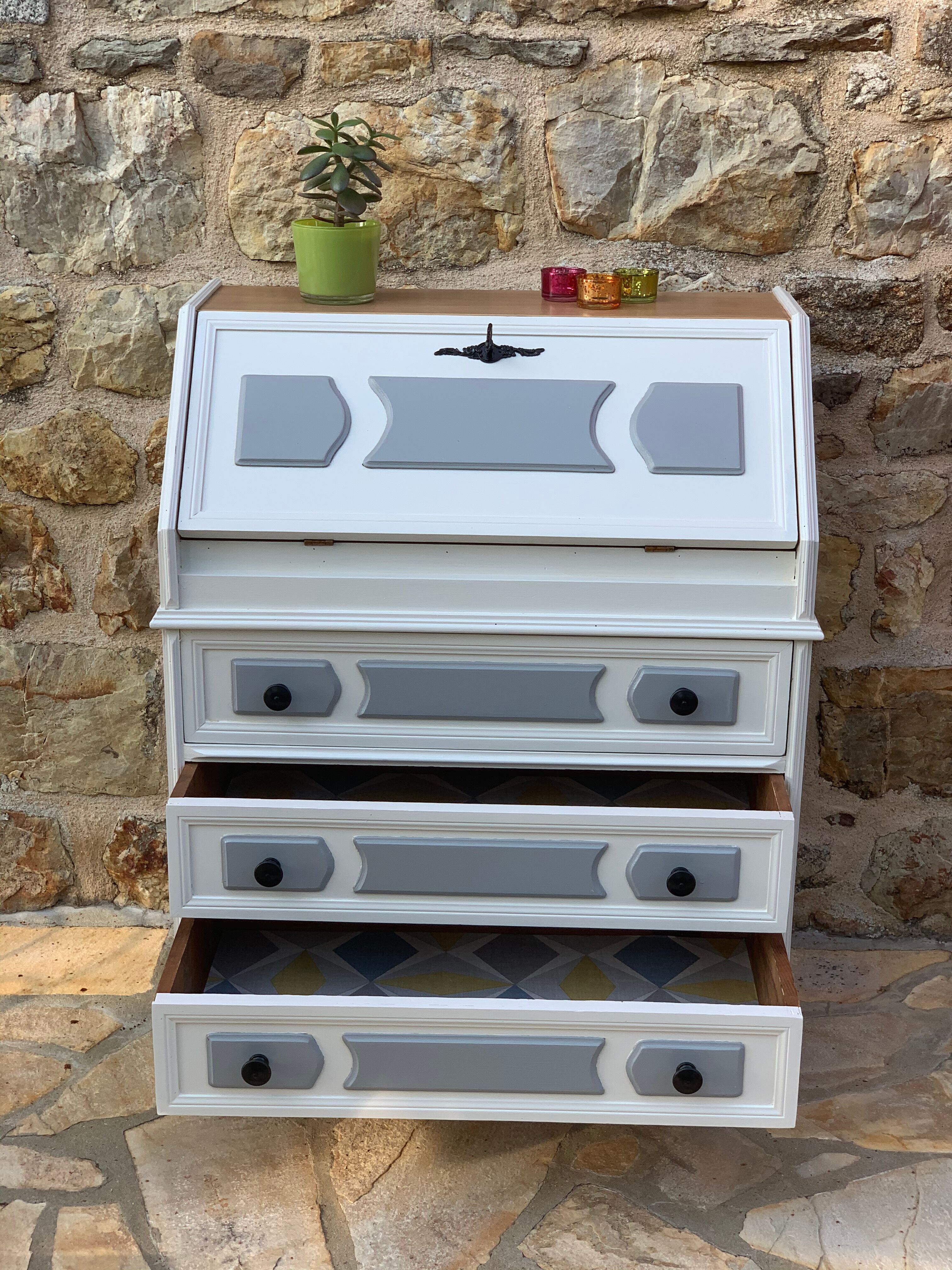 When the secretary gets a makeover!