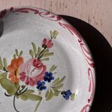 Sicilian plate pink hand-painted floral pattern