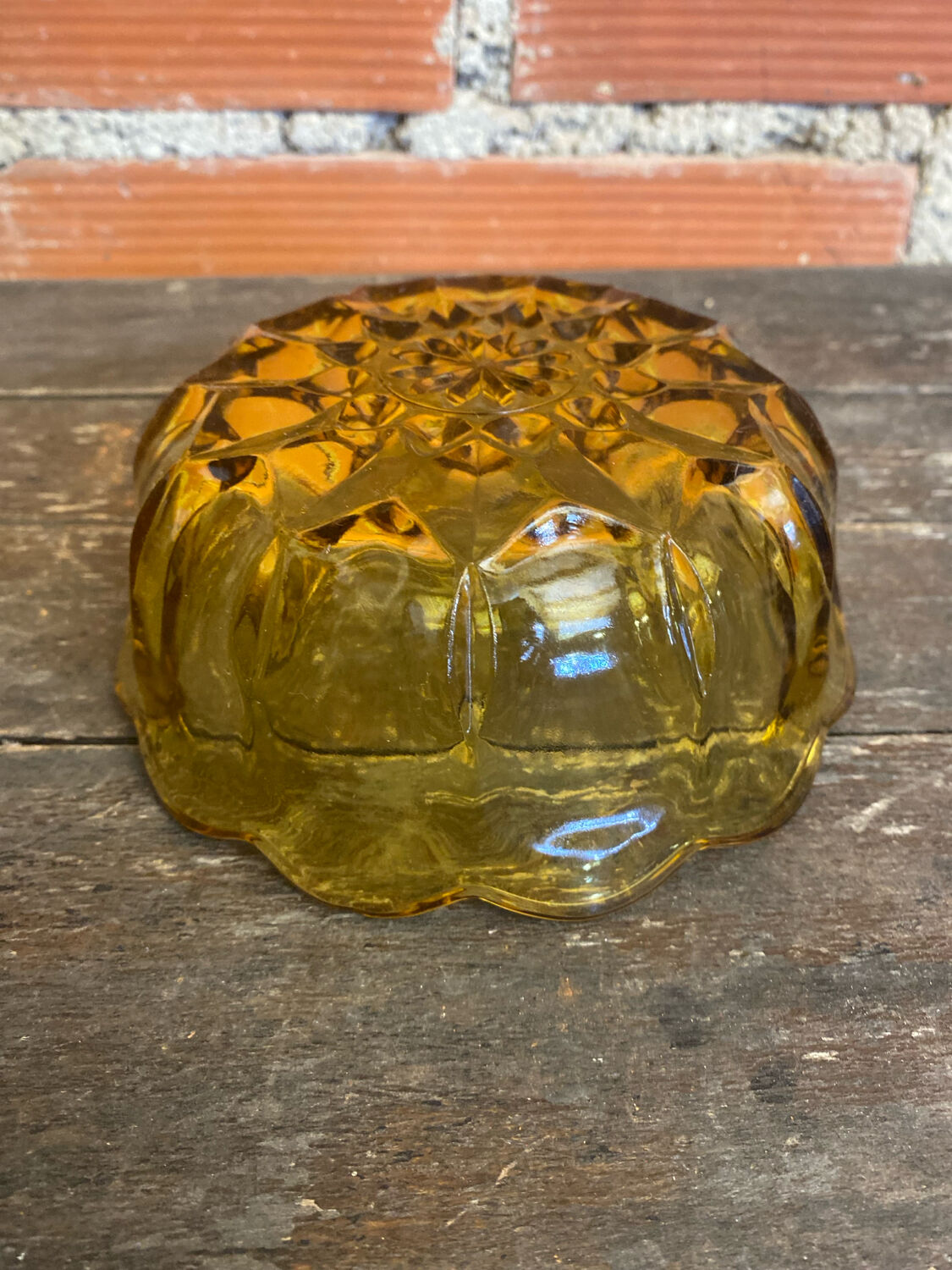 Salad bowl + 6 vintage amber orange moulded glass bowls from the 1970s.