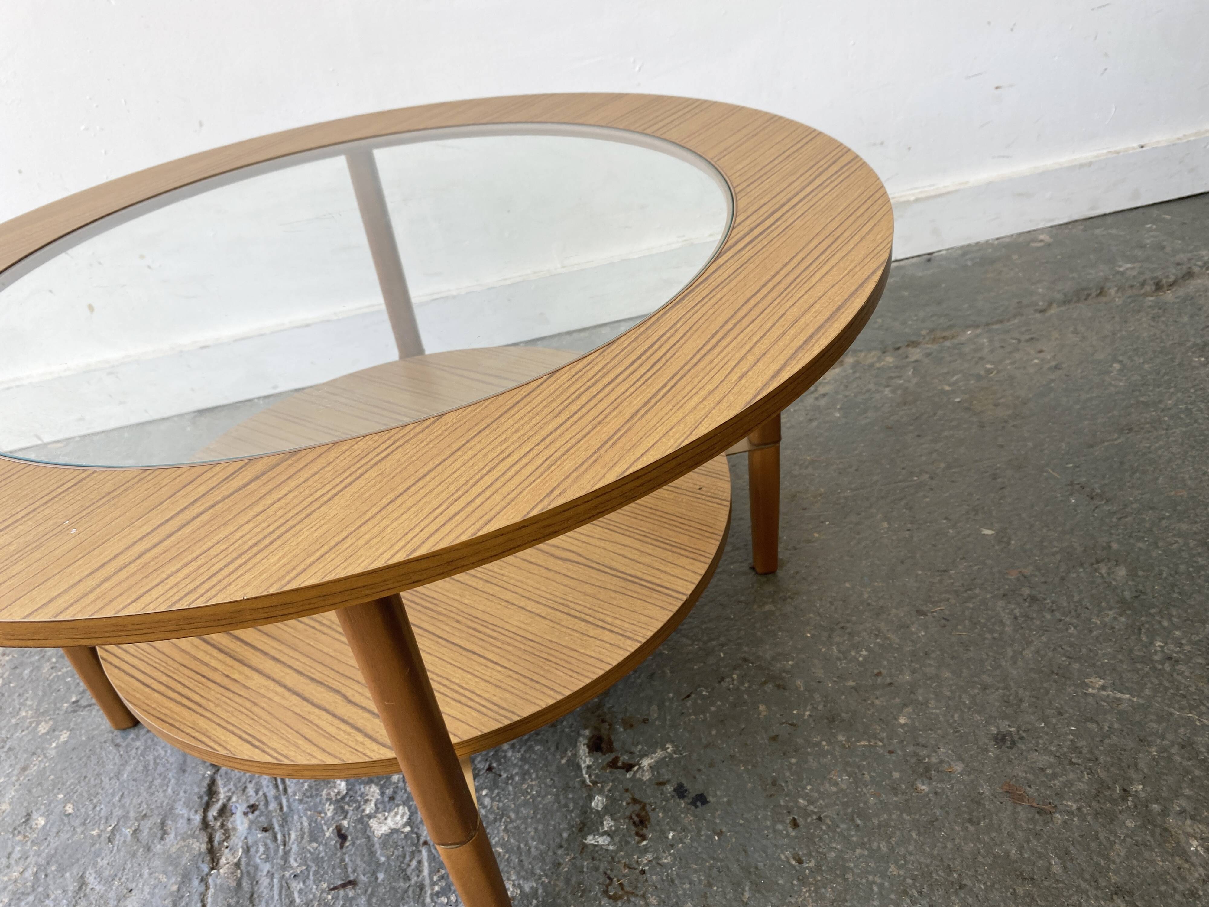 Mid-Century Modern circular coffee table by Schreiber