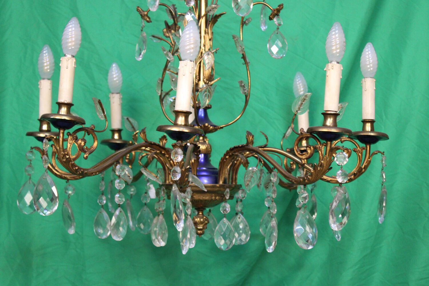 19th-century French gilt bronze chandelier featuring brass flowers and