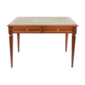 Bureau style Louis XVI