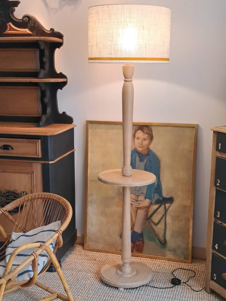 Light wood floor lamp with Art Deco wooden shelf