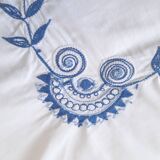 Tea tablecloth & napkins