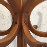 Baumann parrot coat rack