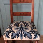 Series of 6 Louis XIII style chairs, in walnut
