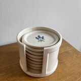 Under ceramic glasses and storage