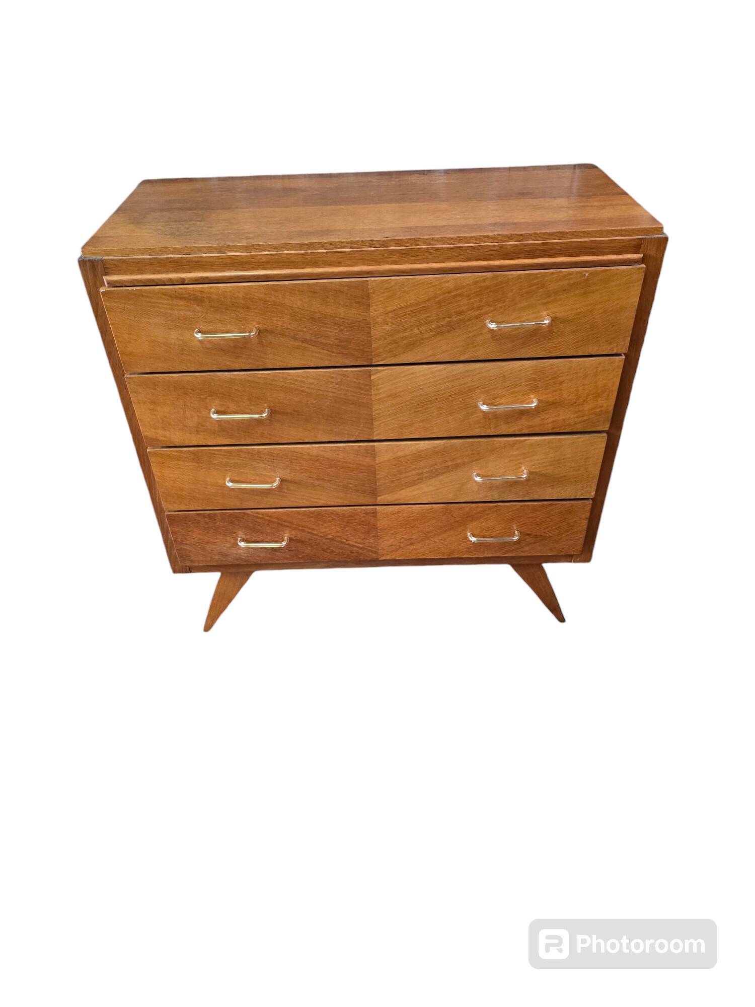 Vintage chest of drawers from the 60s in oak