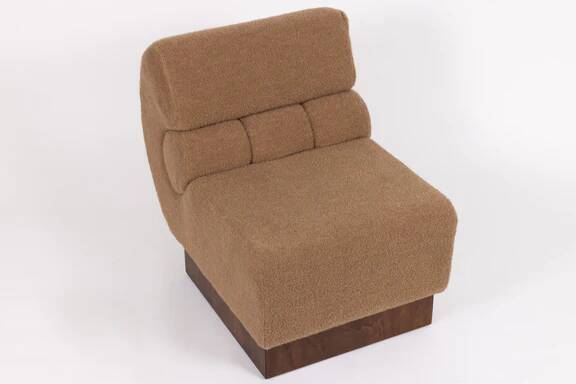Fauteuil italien Schumacher en noyer et cachemire bouclé, 1970