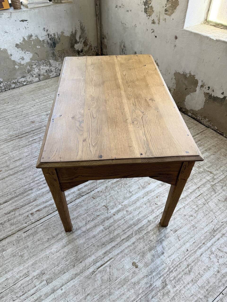 Oak desk with spindle legs, 1950s