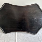 Presentation table of Napoleon III in black lacquered wood, 19th century.