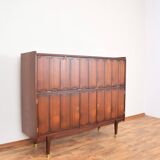 Buffet haut en teck norvégien du milieu du siècle, années 1960.