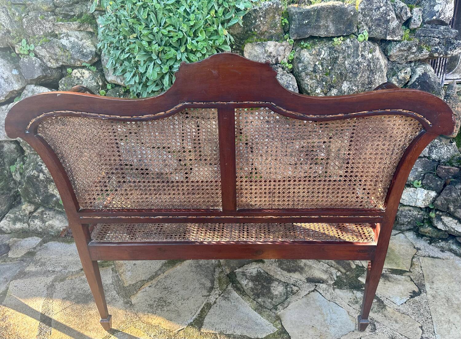 small bench or Love Seat in Mahogany circa 1860