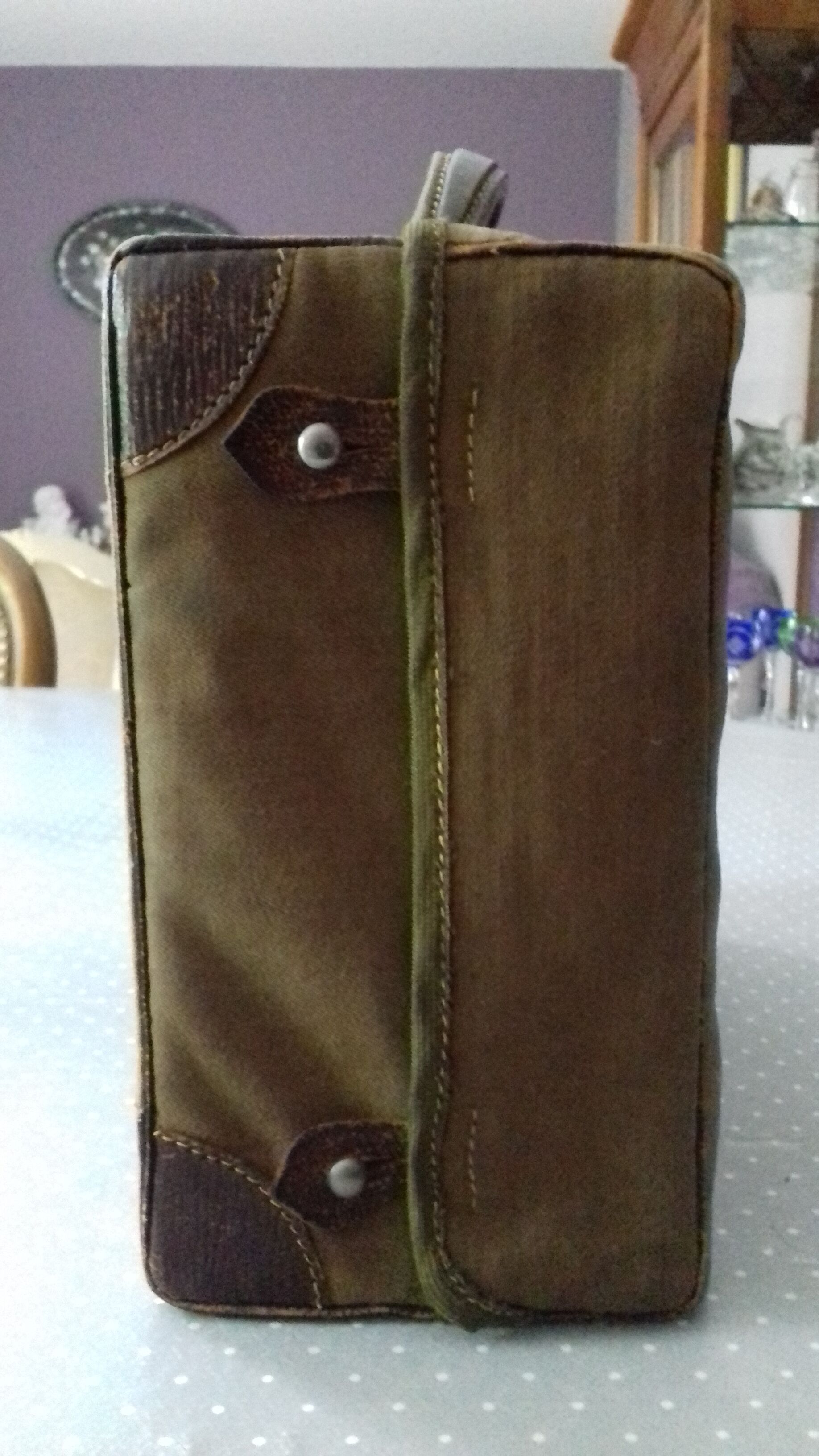 Valise de toilette vintage
