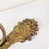 Tulip and brass applique