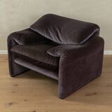 "675 MARALUNGA" armchair