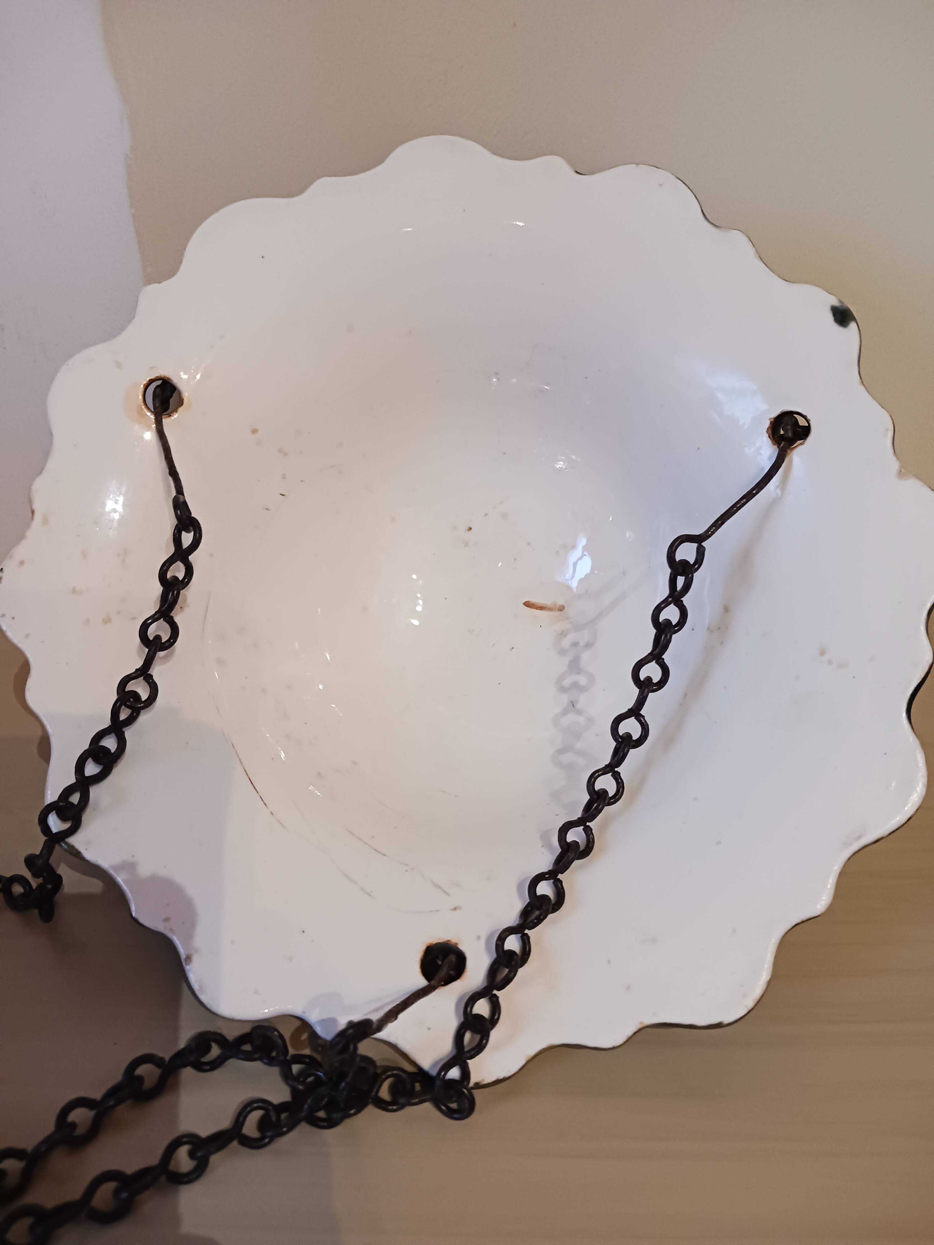 Suspended planter in slipware