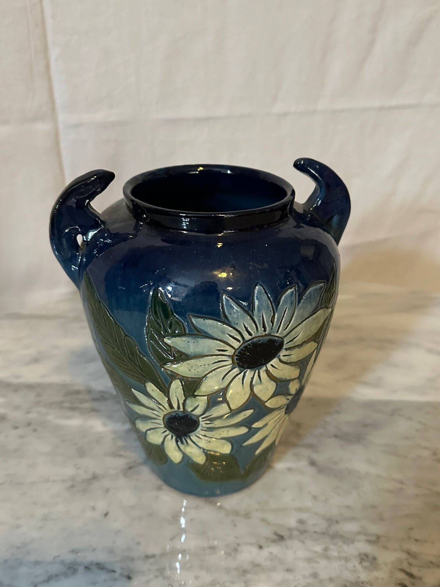Vase en terre cuite vernissée