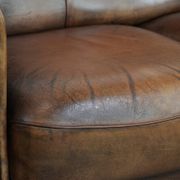Characterful vintage sturdy 2-seater club sofa made of sheepskin leather