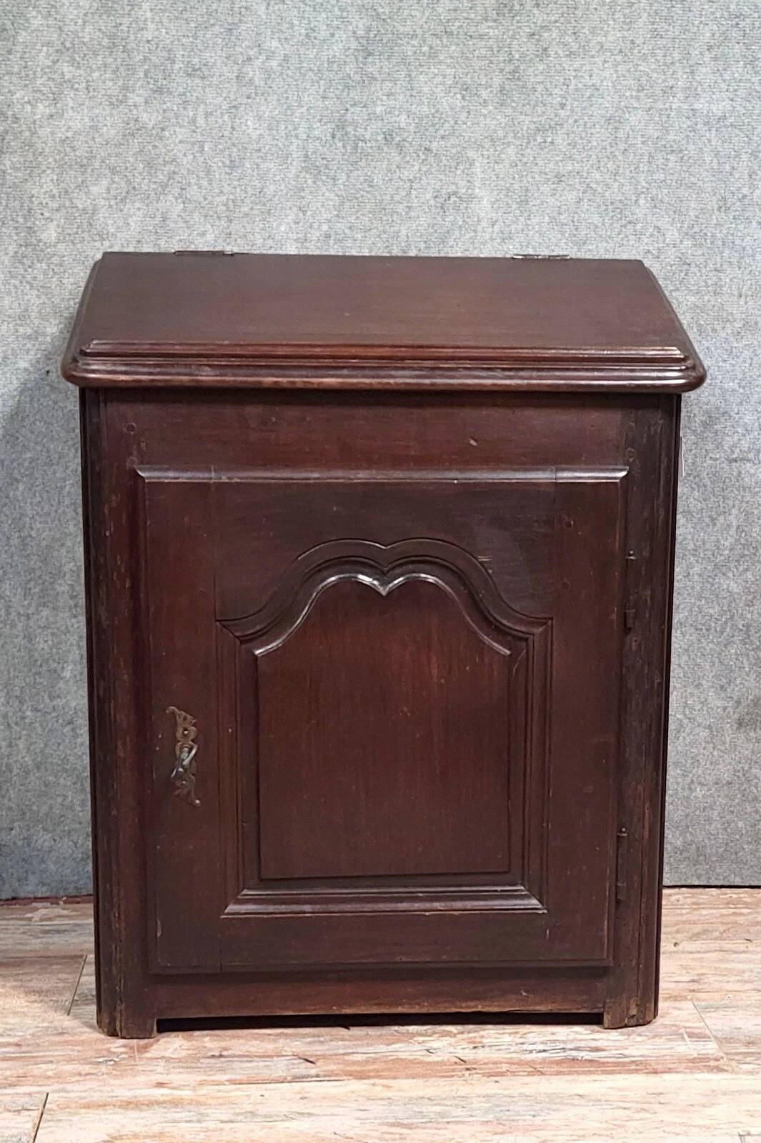 Louis XIV period lectern in solid oak