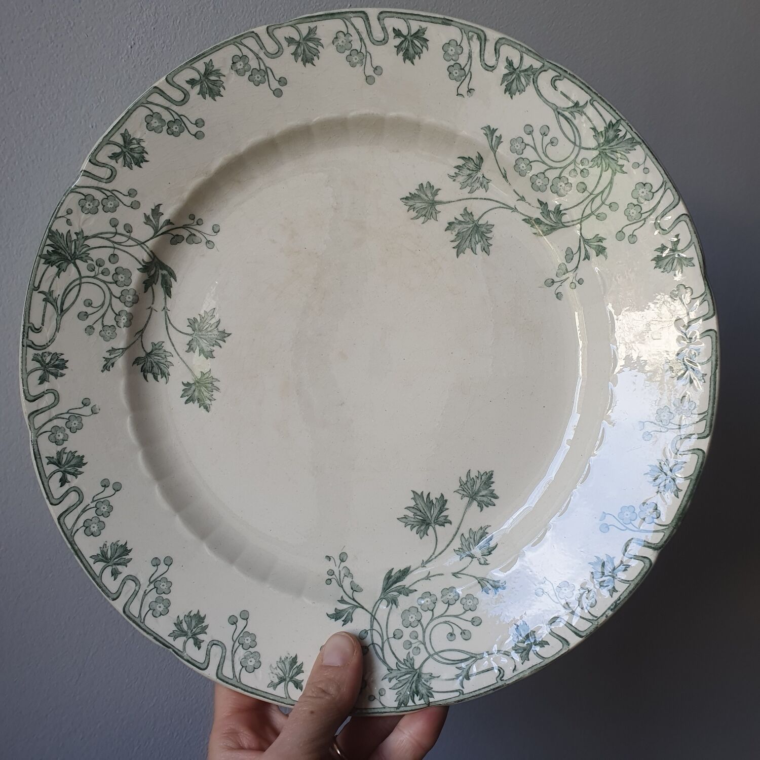 Round iron plate Gien - Art Nouveau