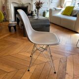 Set of 6 Vitra DSR chairs