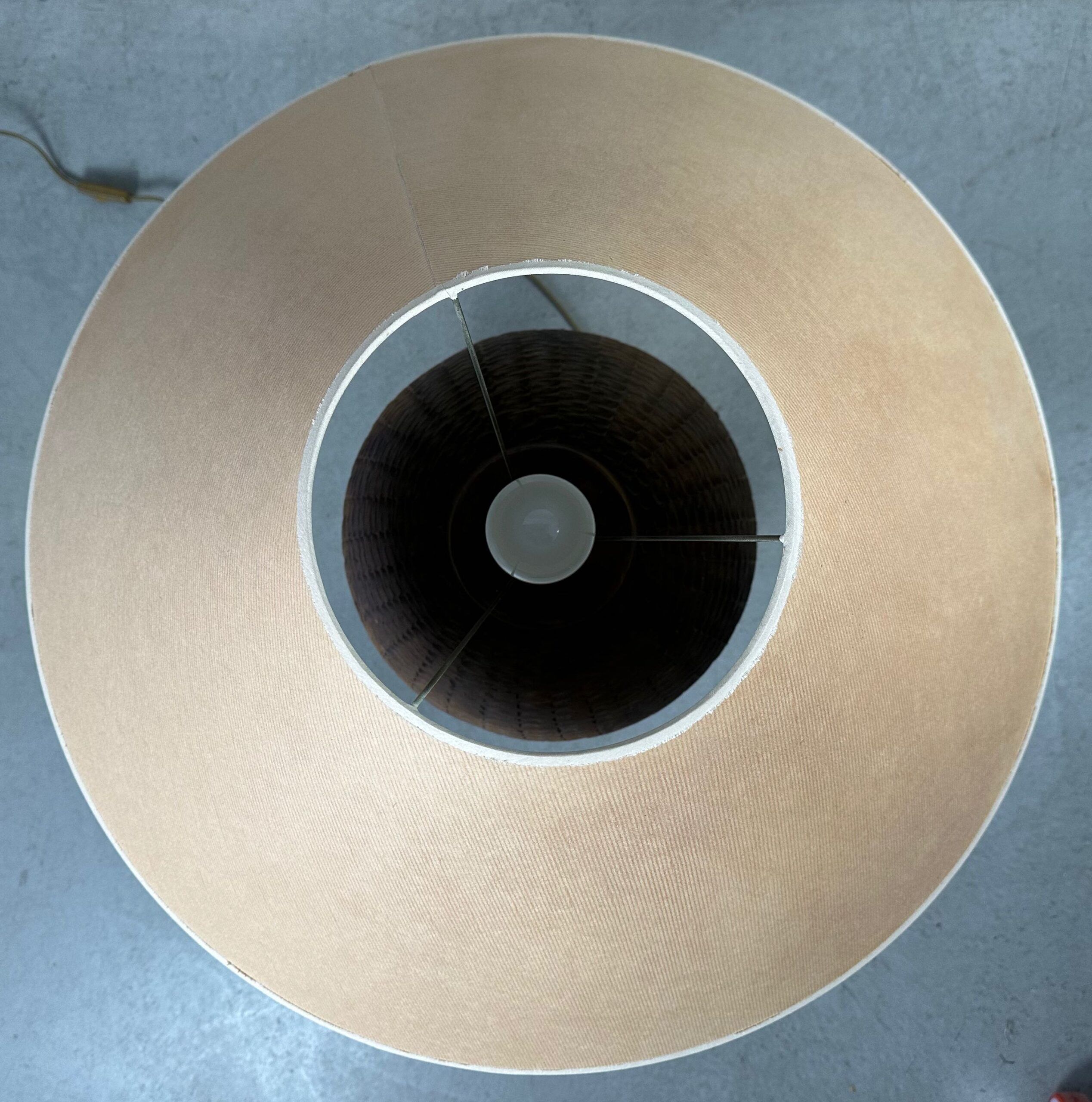 XL wabi sabi table lamp – Terracotta