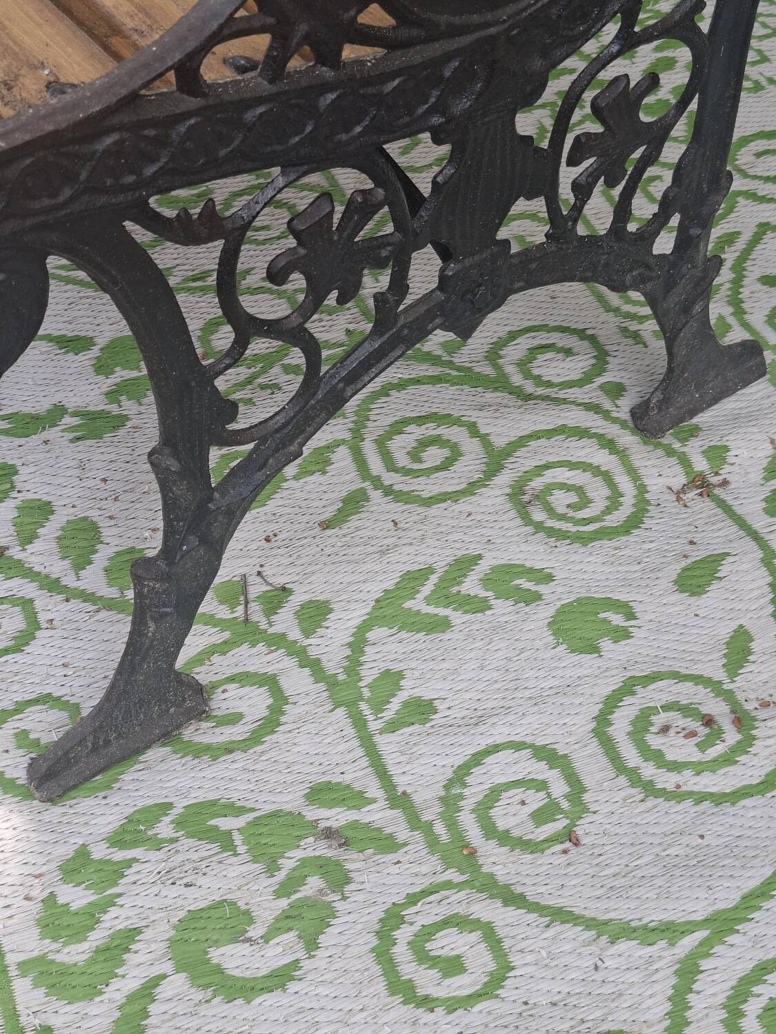 Garden bench