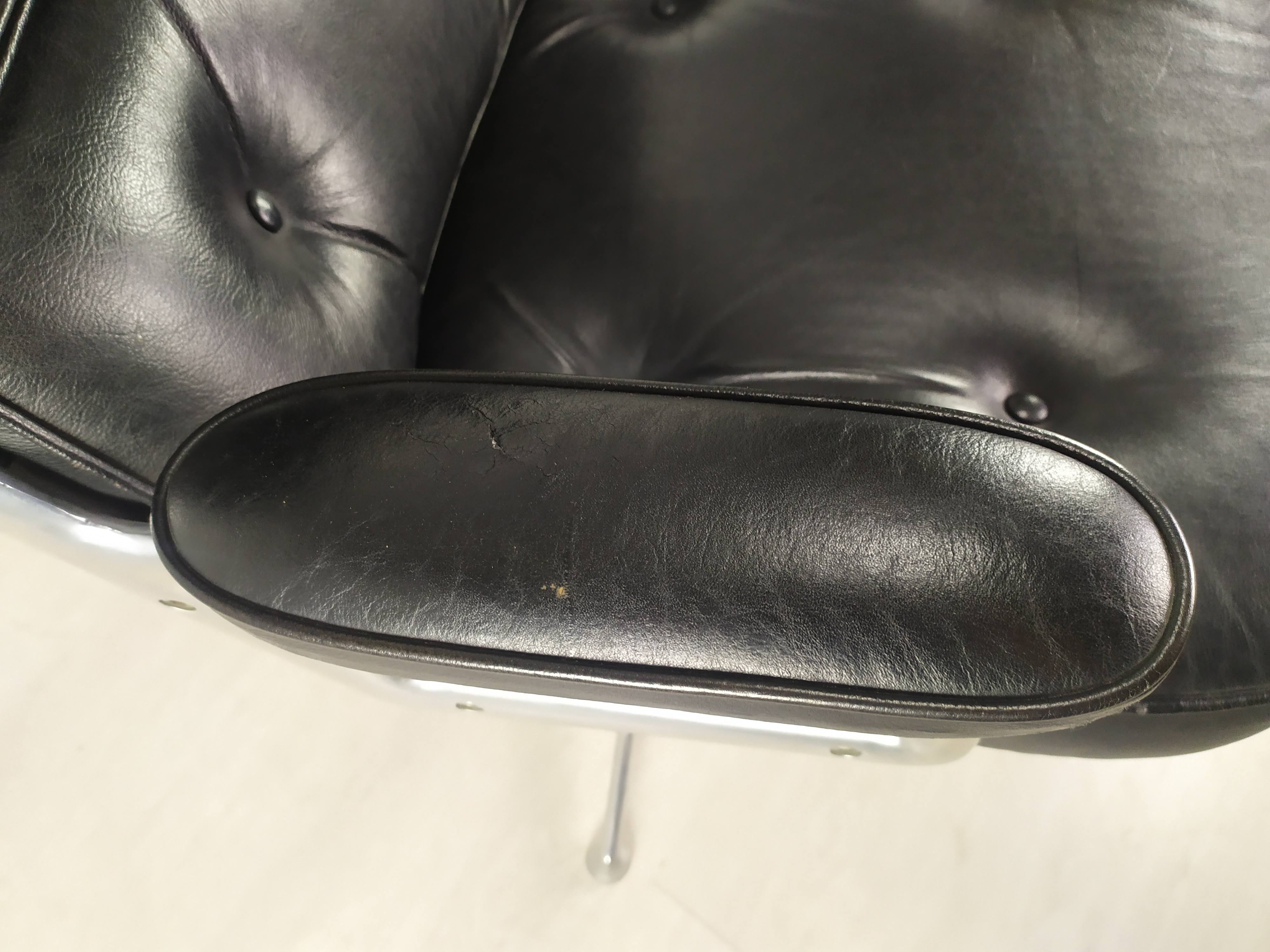 Eames leather lobby chair