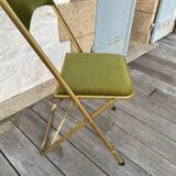 Velvet folding chair