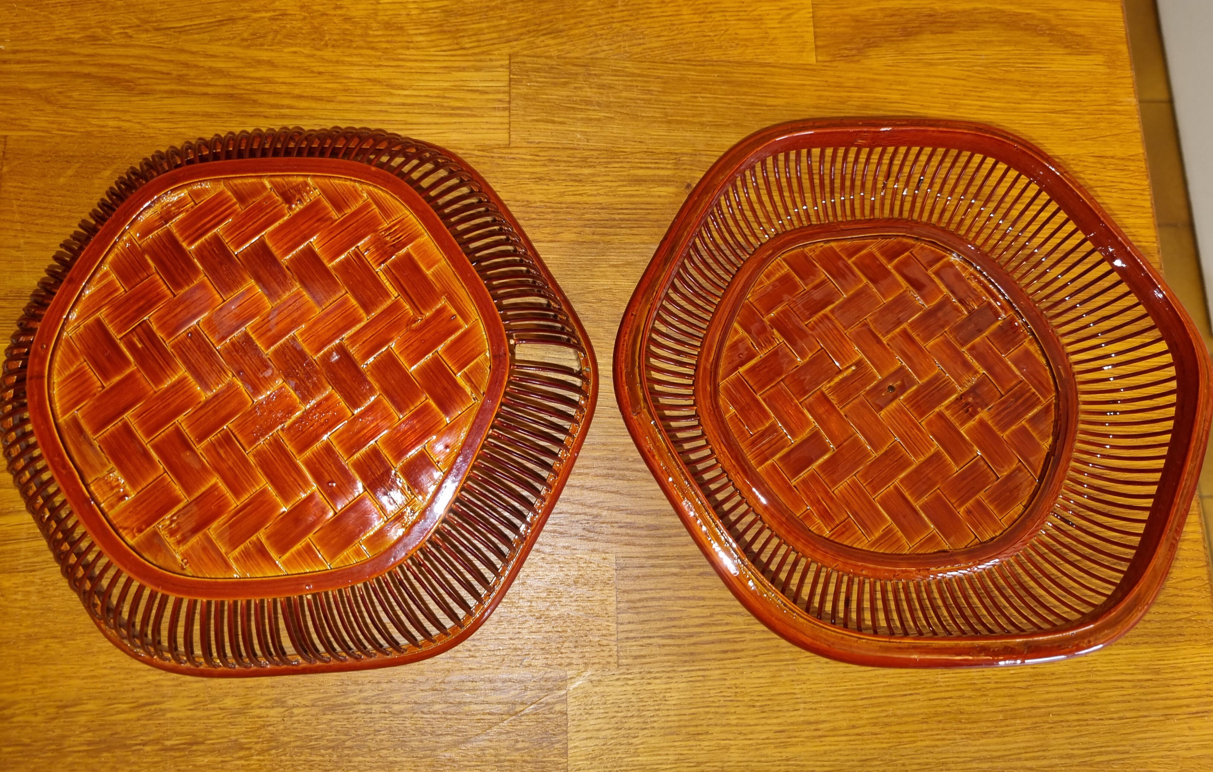 Lacquered bamboo box